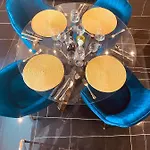 Azure Gold דירה