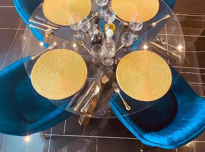 Azure Gold Apartment