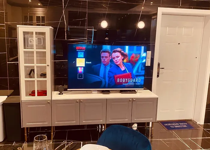 Azure Gold Apartment