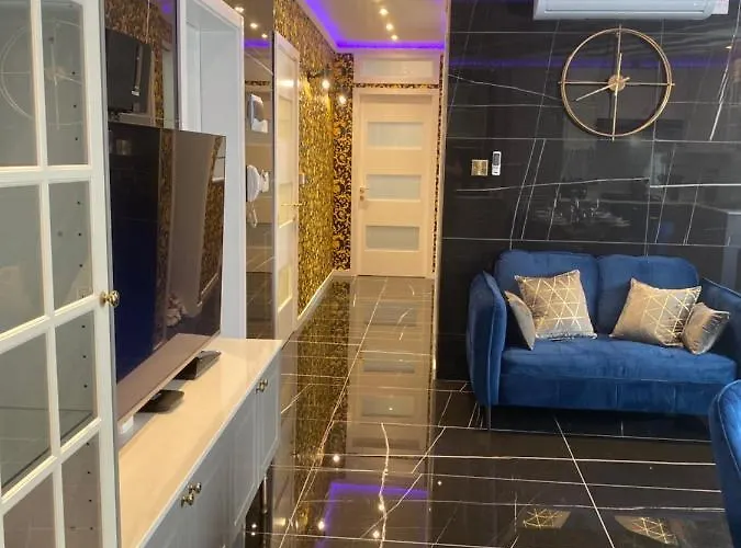 Azure Gold * Senglea