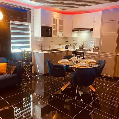 Azure Gold Apartment Senglea