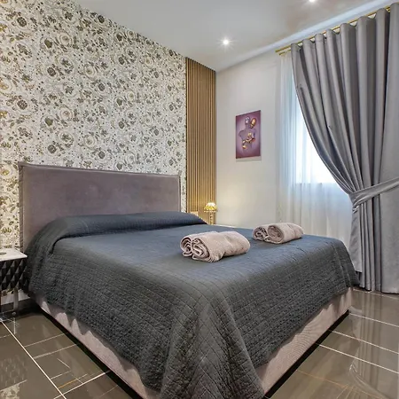Azure Gold Appartement *