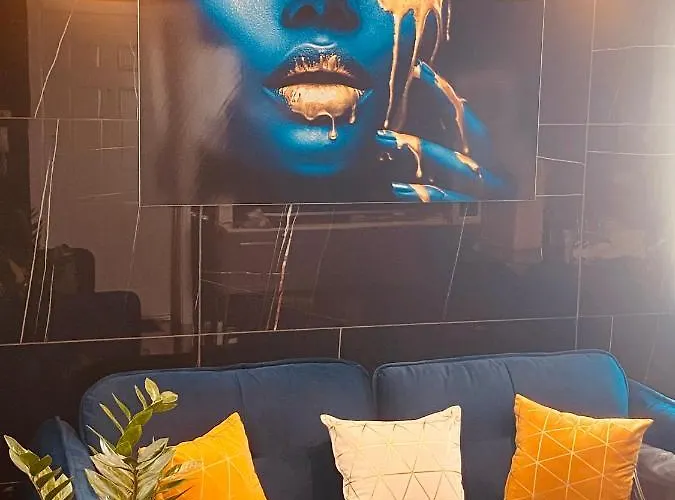 아파트 Azure Gold