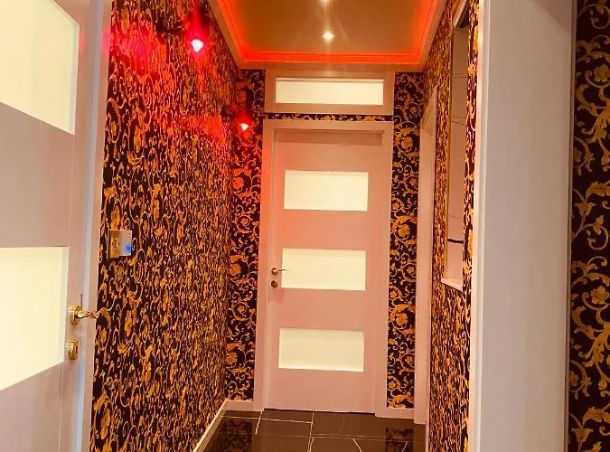 아파트 Azure Gold 센글리아